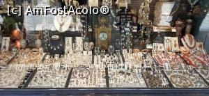 [P27] Sticlă de Murano in Venetia » foto by malganis
 - 
<span class="allrVoted glyphicon glyphicon-heart hidden" id="av1098719"></span>
<a class="m-l-10 hidden" id="sv1098719" onclick="voting_Foto_DelVot(,1098719,14241)" role="button">șterge vot <span class="glyphicon glyphicon-remove"></span></a>
<a id="v91098719" class=" c-red"  onclick="voting_Foto_SetVot(1098719)" role="button"><span class="glyphicon glyphicon-heart-empty"></span> <b>LIKE</b> = Votează poza</a> <img class="hidden"  id="f1098719W9" src="/imagini/loader.gif" border="0" /><span class="AjErrMes hidden" id="e1098719ErM"></span>