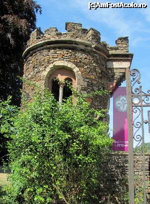 [P01] Schloss Liebieg. Turnul de la intrarea in curtea castelului » foto by Radu Tudoran
 - 
<span class="allrVoted glyphicon glyphicon-heart hidden" id="av700354"></span>
<a class="m-l-10 hidden" id="sv700354" onclick="voting_Foto_DelVot(,700354,14243)" role="button">șterge vot <span class="glyphicon glyphicon-remove"></span></a>
<a id="v9700354" class=" c-red"  onclick="voting_Foto_SetVot(700354)" role="button"><span class="glyphicon glyphicon-heart-empty"></span> <b>LIKE</b> = Votează poza</a> <img class="hidden"  id="f700354W9" src="/imagini/loader.gif" border="0" /><span class="AjErrMes hidden" id="e700354ErM"></span>