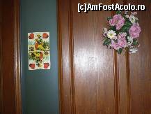 [P03] Fiecare camera are o individulizare. Aici asul de rosu! 
4 ASZ Deluxe Apartman.  » foto by ARA
 - 
<span class="allrVoted glyphicon glyphicon-heart hidden" id="av426197"></span>
<a class="m-l-10 hidden" id="sv426197" onclick="voting_Foto_DelVot(,426197,14276)" role="button">șterge vot <span class="glyphicon glyphicon-remove"></span></a>
<a id="v9426197" class=" c-red"  onclick="voting_Foto_SetVot(426197)" role="button"><span class="glyphicon glyphicon-heart-empty"></span> <b>LIKE</b> = Votează poza</a> <img class="hidden"  id="f426197W9" src="/imagini/loader.gif" border="0" /><span class="AjErrMes hidden" id="e426197ErM"></span>