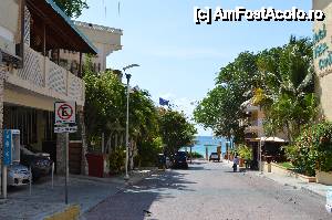 [P26] spre plaja din playa del carmen » foto by rayden
 - 
<span class="allrVoted glyphicon glyphicon-heart hidden" id="av427009"></span>
<a class="m-l-10 hidden" id="sv427009" onclick="voting_Foto_DelVot(,427009,14286)" role="button">șterge vot <span class="glyphicon glyphicon-remove"></span></a>
<a id="v9427009" class=" c-red"  onclick="voting_Foto_SetVot(427009)" role="button"><span class="glyphicon glyphicon-heart-empty"></span> <b>LIKE</b> = Votează poza</a> <img class="hidden"  id="f427009W9" src="/imagini/loader.gif" border="0" /><span class="AjErrMes hidden" id="e427009ErM"></span>