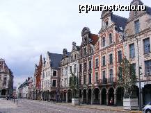 [P17] Arras - clădiri flamande » foto by makuy*
 - 
<span class="allrVoted glyphicon glyphicon-heart hidden" id="av428673"></span>
<a class="m-l-10 hidden" id="sv428673" onclick="voting_Foto_DelVot(,428673,14314)" role="button">șterge vot <span class="glyphicon glyphicon-remove"></span></a>
<a id="v9428673" class=" c-red"  onclick="voting_Foto_SetVot(428673)" role="button"><span class="glyphicon glyphicon-heart-empty"></span> <b>LIKE</b> = Votează poza</a> <img class="hidden"  id="f428673W9" src="/imagini/loader.gif" border="0" /><span class="AjErrMes hidden" id="e428673ErM"></span>