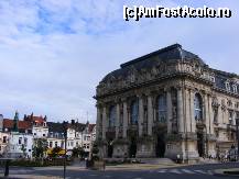 [P04] Calais - teatru » foto by makuy*
 - 
<span class="allrVoted glyphicon glyphicon-heart hidden" id="av428660"></span>
<a class="m-l-10 hidden" id="sv428660" onclick="voting_Foto_DelVot(,428660,14314)" role="button">șterge vot <span class="glyphicon glyphicon-remove"></span></a>
<a id="v9428660" class=" c-red"  onclick="voting_Foto_SetVot(428660)" role="button"><span class="glyphicon glyphicon-heart-empty"></span> <b>LIKE</b> = Votează poza</a> <img class="hidden"  id="f428660W9" src="/imagini/loader.gif" border="0" /><span class="AjErrMes hidden" id="e428660ErM"></span>