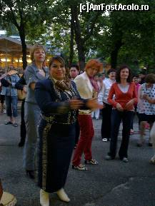 [P08] Toata lumea danseaza pe ritmuri mexicane in Albena » foto by Ioana Corches*
 - 
<span class="allrVoted glyphicon glyphicon-heart hidden" id="av428827"></span>
<a class="m-l-10 hidden" id="sv428827" onclick="voting_Foto_DelVot(,428827,14319)" role="button">șterge vot <span class="glyphicon glyphicon-remove"></span></a>
<a id="v9428827" class=" c-red"  onclick="voting_Foto_SetVot(428827)" role="button"><span class="glyphicon glyphicon-heart-empty"></span> <b>LIKE</b> = Votează poza</a> <img class="hidden"  id="f428827W9" src="/imagini/loader.gif" border="0" /><span class="AjErrMes hidden" id="e428827ErM"></span>