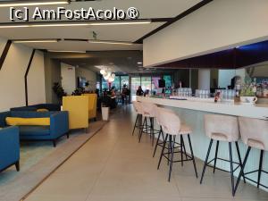 [P39] Yacht Hotel; zona de relaxare din lobby » foto by crismis
 - 
<span class="allrVoted glyphicon glyphicon-heart hidden" id="av1529765"></span>
<a class="m-l-10 hidden" id="sv1529765" onclick="voting_Foto_DelVot(,1529765,14324)" role="button">șterge vot <span class="glyphicon glyphicon-remove"></span></a>
<a id="v91529765" class=" c-red"  onclick="voting_Foto_SetVot(1529765)" role="button"><span class="glyphicon glyphicon-heart-empty"></span> <b>LIKE</b> = Votează poza</a> <img class="hidden"  id="f1529765W9" src="/imagini/loader.gif" border="0" /><span class="AjErrMes hidden" id="e1529765ErM"></span>
