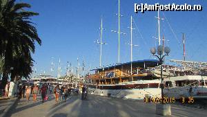[P55] Trogir, frumoasa faleză » foto by crismis
 - 
<span class="allrVoted glyphicon glyphicon-heart hidden" id="av675335"></span>
<a class="m-l-10 hidden" id="sv675335" onclick="voting_Foto_DelVot(,675335,14336)" role="button">șterge vot <span class="glyphicon glyphicon-remove"></span></a>
<a id="v9675335" class=" c-red"  onclick="voting_Foto_SetVot(675335)" role="button"><span class="glyphicon glyphicon-heart-empty"></span> <b>LIKE</b> = Votează poza</a> <img class="hidden"  id="f675335W9" src="/imagini/loader.gif" border="0" /><span class="AjErrMes hidden" id="e675335ErM"></span>