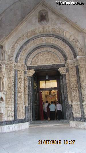 [P70] Trogir; 'uşa leilor'; remarcaţi nuditatea Evei » foto by crismis
 - 
<span class="allrVoted glyphicon glyphicon-heart hidden" id="av675356"></span>
<a class="m-l-10 hidden" id="sv675356" onclick="voting_Foto_DelVot(,675356,14336)" role="button">șterge vot <span class="glyphicon glyphicon-remove"></span></a>
<a id="v9675356" class=" c-red"  onclick="voting_Foto_SetVot(675356)" role="button"><span class="glyphicon glyphicon-heart-empty"></span> <b>LIKE</b> = Votează poza</a> <img class="hidden"  id="f675356W9" src="/imagini/loader.gif" border="0" /><span class="AjErrMes hidden" id="e675356ErM"></span>
