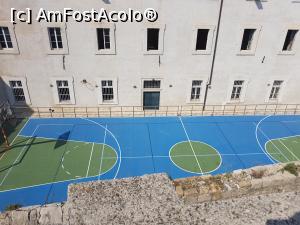 [P56] Oare aia din Game of Thrones bagau si ei un fotbal pe terenul din cetate? :)  » foto by Bughy82
 - 
<span class="allrVoted glyphicon glyphicon-heart hidden" id="av867000"></span>
<a class="m-l-10 hidden" id="sv867000" onclick="voting_Foto_DelVot(,867000,14336)" role="button">șterge vot <span class="glyphicon glyphicon-remove"></span></a>
<a id="v9867000" class=" c-red"  onclick="voting_Foto_SetVot(867000)" role="button"><span class="glyphicon glyphicon-heart-empty"></span> <b>LIKE</b> = Votează poza</a> <img class="hidden"  id="f867000W9" src="/imagini/loader.gif" border="0" /><span class="AjErrMes hidden" id="e867000ErM"></span>