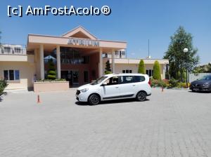 [P28] CLC Kusadasi Golf&Spa Resort- una din maşinile Dacia de care vă vorbeam...  » foto by kelyboy
 - 
<span class="allrVoted glyphicon glyphicon-heart hidden" id="av1106827"></span>
<a class="m-l-10 hidden" id="sv1106827" onclick="voting_Foto_DelVot(,1106827,14360)" role="button">șterge vot <span class="glyphicon glyphicon-remove"></span></a>
<a id="v91106827" class=" c-red"  onclick="voting_Foto_SetVot(1106827)" role="button"><span class="glyphicon glyphicon-heart-empty"></span> <b>LIKE</b> = Votează poza</a> <img class="hidden"  id="f1106827W9" src="/imagini/loader.gif" border="0" /><span class="AjErrMes hidden" id="e1106827ErM"></span>