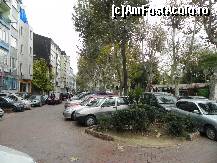 [P03] Aspect din faţa hotelului: parcarea, pe dreapta strada, blocuri de locuinţe iar în parcul din dreapta se vede o terasă.  » foto by abancor
 - 
<span class="allrVoted glyphicon glyphicon-heart hidden" id="av430656"></span>
<a class="m-l-10 hidden" id="sv430656" onclick="voting_Foto_DelVot(,430656,14373)" role="button">șterge vot <span class="glyphicon glyphicon-remove"></span></a>
<a id="v9430656" class=" c-red"  onclick="voting_Foto_SetVot(430656)" role="button"><span class="glyphicon glyphicon-heart-empty"></span> <b>LIKE</b> = Votează poza</a> <img class="hidden"  id="f430656W9" src="/imagini/loader.gif" border="0" /><span class="AjErrMes hidden" id="e430656ErM"></span>