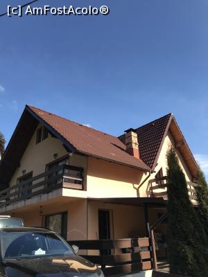 [P12] Vila scăldată-n soare » foto by krisstinna
 - 
<span class="allrVoted glyphicon glyphicon-heart hidden" id="av1216721"></span>
<a class="m-l-10 hidden" id="sv1216721" onclick="voting_Foto_DelVot(,1216721,14401)" role="button">șterge vot <span class="glyphicon glyphicon-remove"></span></a>
<a id="v91216721" class=" c-red"  onclick="voting_Foto_SetVot(1216721)" role="button"><span class="glyphicon glyphicon-heart-empty"></span> <b>LIKE</b> = Votează poza</a> <img class="hidden"  id="f1216721W9" src="/imagini/loader.gif" border="0" /><span class="AjErrMes hidden" id="e1216721ErM"></span>