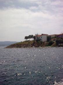[P24] Amouliani - o vila construita pe un promontoriu » foto by Aeerdna*
 - 
<span class="allrVoted glyphicon glyphicon-heart hidden" id="av157777"></span>
<a class="m-l-10 hidden" id="sv157777" onclick="voting_Foto_DelVot(,157777,14414)" role="button">șterge vot <span class="glyphicon glyphicon-remove"></span></a>
<a id="v9157777" class=" c-red"  onclick="voting_Foto_SetVot(157777)" role="button"><span class="glyphicon glyphicon-heart-empty"></span> <b>LIKE</b> = Votează poza</a> <img class="hidden"  id="f157777W9" src="/imagini/loader.gif" border="0" /><span class="AjErrMes hidden" id="e157777ErM"></span>