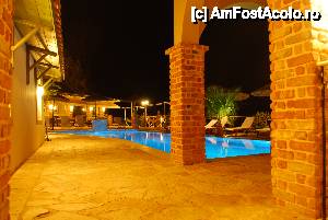 [P03] Piscina Kastro Maistro Lefkada.  » foto by RamonaH*
 - 
<span class="allrVoted glyphicon glyphicon-heart hidden" id="av434375"></span>
<a class="m-l-10 hidden" id="sv434375" onclick="voting_Foto_DelVot(,434375,14459)" role="button">șterge vot <span class="glyphicon glyphicon-remove"></span></a>
<a id="v9434375" class=" c-red"  onclick="voting_Foto_SetVot(434375)" role="button"><span class="glyphicon glyphicon-heart-empty"></span> <b>LIKE</b> = Votează poza</a> <img class="hidden"  id="f434375W9" src="/imagini/loader.gif" border="0" /><span class="AjErrMes hidden" id="e434375ErM"></span>
