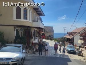 [P01] In nordul Albaniei, la aproximativ 20 km de capitala Tirana se afla orasul Krujë, cu o istorie turbulenta. A fost o asezare otomana la inceputul secolului al XV-lea, eliberata de Skanderbeg, considerat erou national al Albaniei, in 1443. » foto by geani anto
 - 
<span class="allrVoted glyphicon glyphicon-heart hidden" id="av1530845"></span>
<a class="m-l-10 hidden" id="sv1530845" onclick="voting_Foto_DelVot(,1530845,14472)" role="button">șterge vot <span class="glyphicon glyphicon-remove"></span></a>
<a id="v91530845" class=" c-red"  onclick="voting_Foto_SetVot(1530845)" role="button"><span class="glyphicon glyphicon-heart-empty"></span> <b>LIKE</b> = Votează poza</a> <img class="hidden"  id="f1530845W9" src="/imagini/loader.gif" border="0" /><span class="AjErrMes hidden" id="e1530845ErM"></span>