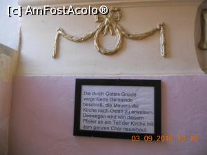 [P17] o traducere de pe google translate sună cam aşa: municipalitate cu harul lui Dumnezeu a decis să extindă zidurile bisericii spre est. 
Prin urmare, acesta este reconstruit din acest pilon dintr-o parte a bisericii cu cor întreg.  » foto by zlatna
 - 
<span class="allrVoted glyphicon glyphicon-heart hidden" id="av819326"></span>
<a class="m-l-10 hidden" id="sv819326" onclick="voting_Foto_DelVot(,819326,14490)" role="button">șterge vot <span class="glyphicon glyphicon-remove"></span></a>
<a id="v9819326" class=" c-red"  onclick="voting_Foto_SetVot(819326)" role="button"><span class="glyphicon glyphicon-heart-empty"></span> <b>LIKE</b> = Votează poza</a> <img class="hidden"  id="f819326W9" src="/imagini/loader.gif" border="0" /><span class="AjErrMes hidden" id="e819326ErM"></span>