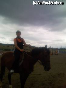 [P03] Fiica  mea  a fotografiat  cu telefonul, dar astepta sa se  opreasca bidiviul ca sa ia un cadru.. » foto by TORA INGRID
 - 
<span class="allrVoted glyphicon glyphicon-heart hidden" id="av76088"></span>
<a class="m-l-10 hidden" id="sv76088" onclick="voting_Foto_DelVot(,76088,14513)" role="button">șterge vot <span class="glyphicon glyphicon-remove"></span></a>
<a id="v976088" class=" c-red"  onclick="voting_Foto_SetVot(76088)" role="button"><span class="glyphicon glyphicon-heart-empty"></span> <b>LIKE</b> = Votează poza</a> <img class="hidden"  id="f76088W9" src="/imagini/loader.gif" border="0" /><span class="AjErrMes hidden" id="e76088ErM"></span>