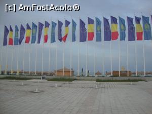 [P12] Stațiunea Neptun - zona ”La Steaguri”. Oare de ce s-o numi așa? :)  » foto by Floryn81
 - 
<span class="allrVoted glyphicon glyphicon-heart hidden" id="av752484"></span>
<a class="m-l-10 hidden" id="sv752484" onclick="voting_Foto_DelVot(,752484,14525)" role="button">șterge vot <span class="glyphicon glyphicon-remove"></span></a>
<a id="v9752484" class=" c-red"  onclick="voting_Foto_SetVot(752484)" role="button"><span class="glyphicon glyphicon-heart-empty"></span> <b>LIKE</b> = Votează poza</a> <img class="hidden"  id="f752484W9" src="/imagini/loader.gif" border="0" /><span class="AjErrMes hidden" id="e752484ErM"></span>