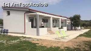 [P02] Tere di Olive - o locație în mijlocul unei plantații de măslini, apropae de plajă, curată și foarte liniștită! Corpul de clădire unde am fost cazați.  » foto by Nasshu
 - 
<span class="allrVoted glyphicon glyphicon-heart hidden" id="av987060"></span>
<a class="m-l-10 hidden" id="sv987060" onclick="voting_Foto_DelVot(,987060,14544)" role="button">șterge vot <span class="glyphicon glyphicon-remove"></span></a>
<a id="v9987060" class=" c-red"  onclick="voting_Foto_SetVot(987060)" role="button"><span class="glyphicon glyphicon-heart-empty"></span> <b>LIKE</b> = Votează poza</a> <img class="hidden"  id="f987060W9" src="/imagini/loader.gif" border="0" /><span class="AjErrMes hidden" id="e987060ErM"></span>