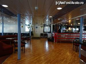 [P19] Pe feribotul companiei ”2wayferries”, cu care am călătorit de la Pireu la Eghina » foto by mariana.olaru
 - 
<span class="allrVoted glyphicon glyphicon-heart hidden" id="av688112"></span>
<a class="m-l-10 hidden" id="sv688112" onclick="voting_Foto_DelVot(,688112,14569)" role="button">șterge vot <span class="glyphicon glyphicon-remove"></span></a>
<a id="v9688112" class=" c-red"  onclick="voting_Foto_SetVot(688112)" role="button"><span class="glyphicon glyphicon-heart-empty"></span> <b>LIKE</b> = Votează poza</a> <img class="hidden"  id="f688112W9" src="/imagini/loader.gif" border="0" /><span class="AjErrMes hidden" id="e688112ErM"></span>