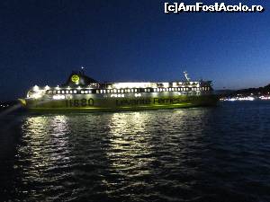 [P04] Levante in-o seara cand intra in port » foto by vxp
 - 
<span class="allrVoted glyphicon glyphicon-heart hidden" id="av629994"></span>
<a class="m-l-10 hidden" id="sv629994" onclick="voting_Foto_DelVot(,629994,14642)" role="button">șterge vot <span class="glyphicon glyphicon-remove"></span></a>
<a id="v9629994" class=" c-red"  onclick="voting_Foto_SetVot(629994)" role="button"><span class="glyphicon glyphicon-heart-empty"></span> <b>LIKE</b> = Votează poza</a> <img class="hidden"  id="f629994W9" src="/imagini/loader.gif" border="0" /><span class="AjErrMes hidden" id="e629994ErM"></span>
