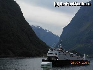 [P24] În drum spre Bergen - Cu 'Lady Elisabeth' în croazieră pe Sognefjord. Nu suntem singuri.  » foto by iulianic
 - 
<span class="allrVoted glyphicon glyphicon-heart hidden" id="av475139"></span>
<a class="m-l-10 hidden" id="sv475139" onclick="voting_Foto_DelVot(,475139,14660)" role="button">șterge vot <span class="glyphicon glyphicon-remove"></span></a>
<a id="v9475139" class=" c-red"  onclick="voting_Foto_SetVot(475139)" role="button"><span class="glyphicon glyphicon-heart-empty"></span> <b>LIKE</b> = Votează poza</a> <img class="hidden"  id="f475139W9" src="/imagini/loader.gif" border="0" /><span class="AjErrMes hidden" id="e475139ErM"></span>