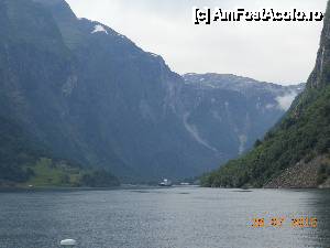 [P31] În drum spre Bergen - Cu 'Lady Elisabeth' în croazieră pe Sognefjord.  » foto by iulianic
 - 
<span class="allrVoted glyphicon glyphicon-heart hidden" id="av475146"></span>
<a class="m-l-10 hidden" id="sv475146" onclick="voting_Foto_DelVot(,475146,14660)" role="button">șterge vot <span class="glyphicon glyphicon-remove"></span></a>
<a id="v9475146" class=" c-red"  onclick="voting_Foto_SetVot(475146)" role="button"><span class="glyphicon glyphicon-heart-empty"></span> <b>LIKE</b> = Votează poza</a> <img class="hidden"  id="f475146W9" src="/imagini/loader.gif" border="0" /><span class="AjErrMes hidden" id="e475146ErM"></span>