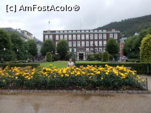 [P14] În Bergen.  » foto by marius gaudi*
 - 
<span class="allrVoted glyphicon glyphicon-heart hidden" id="av809852"></span>
<a class="m-l-10 hidden" id="sv809852" onclick="voting_Foto_DelVot(,809852,14660)" role="button">șterge vot <span class="glyphicon glyphicon-remove"></span></a>
<a id="v9809852" class=" c-red"  onclick="voting_Foto_SetVot(809852)" role="button"><span class="glyphicon glyphicon-heart-empty"></span> <b>LIKE</b> = Votează poza</a> <img class="hidden"  id="f809852W9" src="/imagini/loader.gif" border="0" /><span class="AjErrMes hidden" id="e809852ErM"></span>