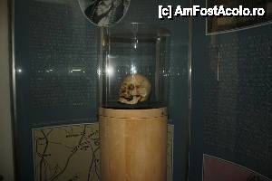 [P25] Capul lui Stevan Sindelic, sau cel puțin presupus a fi al lui.  » foto by ariciu*
 - 
<span class="allrVoted glyphicon glyphicon-heart hidden" id="av481021"></span>
<a class="m-l-10 hidden" id="sv481021" onclick="voting_Foto_DelVot(,481021,14800)" role="button">șterge vot <span class="glyphicon glyphicon-remove"></span></a>
<a id="v9481021" class=" c-red"  onclick="voting_Foto_SetVot(481021)" role="button"><span class="glyphicon glyphicon-heart-empty"></span> <b>LIKE</b> = Votează poza</a> <img class="hidden"  id="f481021W9" src="/imagini/loader.gif" border="0" /><span class="AjErrMes hidden" id="e481021ErM"></span>
