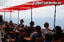 [P18] la o terasa - St. Wolfgang, Schafbergbahn » foto by cristi_an3000
 - 
<span class="allrVoted glyphicon glyphicon-heart hidden" id="av446832"></span>
<a class="m-l-10 hidden" id="sv446832" onclick="voting_Foto_DelVot(,446832,14815)" role="button">șterge vot <span class="glyphicon glyphicon-remove"></span></a>
<a id="v9446832" class=" c-red"  onclick="voting_Foto_SetVot(446832)" role="button"><span class="glyphicon glyphicon-heart-empty"></span> <b>LIKE</b> = Votează poza</a> <img class="hidden"  id="f446832W9" src="/imagini/loader.gif" border="0" /><span class="AjErrMes hidden" id="e446832ErM"></span>