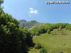 [P56] Vf. Godeanu spre Valea Cernei.  » foto by DanTal74
 - 
<span class="allrVoted glyphicon glyphicon-heart hidden" id="av683148"></span>
<a class="m-l-10 hidden" id="sv683148" onclick="voting_Foto_DelVot(,683148,14820)" role="button">șterge vot <span class="glyphicon glyphicon-remove"></span></a>
<a id="v9683148" class=" c-red"  onclick="voting_Foto_SetVot(683148)" role="button"><span class="glyphicon glyphicon-heart-empty"></span> <b>LIKE</b> = Votează poza</a> <img class="hidden"  id="f683148W9" src="/imagini/loader.gif" border="0" /><span class="AjErrMes hidden" id="e683148ErM"></span>
