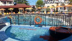 [P05] Piscina » foto by cristimicle
 - 
<span class="allrVoted glyphicon glyphicon-heart hidden" id="av544130"></span>
<a class="m-l-10 hidden" id="sv544130" onclick="voting_Foto_DelVot(,544130,14924)" role="button">șterge vot <span class="glyphicon glyphicon-remove"></span></a>
<a id="v9544130" class=" c-red"  onclick="voting_Foto_SetVot(544130)" role="button"><span class="glyphicon glyphicon-heart-empty"></span> <b>LIKE</b> = Votează poza</a> <img class="hidden"  id="f544130W9" src="/imagini/loader.gif" border="0" /><span class="AjErrMes hidden" id="e544130ErM"></span>