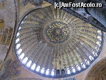 [P06] Cupola bisericii Aya Sofia » foto by ania
 - 
<span class="allrVoted glyphicon glyphicon-heart hidden" id="av407547"></span>
<a class="m-l-10 hidden" id="sv407547" onclick="voting_Foto_DelVot(,407547,14995)" role="button">șterge vot <span class="glyphicon glyphicon-remove"></span></a>
<a id="v9407547" class=" c-red"  onclick="voting_Foto_SetVot(407547)" role="button"><span class="glyphicon glyphicon-heart-empty"></span> <b>LIKE</b> = Votează poza</a> <img class="hidden"  id="f407547W9" src="/imagini/loader.gif" border="0" /><span class="AjErrMes hidden" id="e407547ErM"></span>