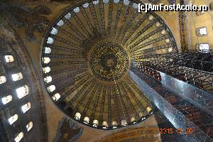 [P01] Impresionanta cupola a Sfintei Sofia » foto by Kyandra
 - 
<span class="allrVoted glyphicon glyphicon-heart hidden" id="av602407"></span>
<a class="m-l-10 hidden" id="sv602407" onclick="voting_Foto_DelVot(,602407,14995)" role="button">șterge vot <span class="glyphicon glyphicon-remove"></span></a>
<a id="v9602407" class=" c-red"  onclick="voting_Foto_SetVot(602407)" role="button"><span class="glyphicon glyphicon-heart-empty"></span> <b>LIKE</b> = Votează poza</a> <img class="hidden"  id="f602407W9" src="/imagini/loader.gif" border="0" /><span class="AjErrMes hidden" id="e602407ErM"></span>