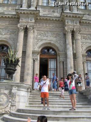 [P12] Palatul Dolmabahce.  » foto by gettutza
 - 
<span class="allrVoted glyphicon glyphicon-heart hidden" id="av380512"></span>
<a class="m-l-10 hidden" id="sv380512" onclick="voting_Foto_DelVot(,380512,14995)" role="button">șterge vot <span class="glyphicon glyphicon-remove"></span></a>
<a id="v9380512" class=" c-red"  onclick="voting_Foto_SetVot(380512)" role="button"><span class="glyphicon glyphicon-heart-empty"></span> <b>LIKE</b> = Votează poza</a> <img class="hidden"  id="f380512W9" src="/imagini/loader.gif" border="0" /><span class="AjErrMes hidden" id="e380512ErM"></span>