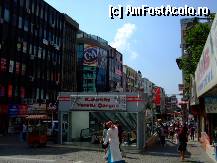 [P01] Bakirkoy este o zona de lux a Istanbulului,marea este aproape, iar magazinele sunt atragatoare » foto by GabrielaG
 - 
<span class="allrVoted glyphicon glyphicon-heart hidden" id="av289741"></span>
<a class="m-l-10 hidden" id="sv289741" onclick="voting_Foto_DelVot(,289741,14995)" role="button">șterge vot <span class="glyphicon glyphicon-remove"></span></a>
<a id="v9289741" class=" c-red"  onclick="voting_Foto_SetVot(289741)" role="button"><span class="glyphicon glyphicon-heart-empty"></span> <b>LIKE</b> = Votează poza</a> <img class="hidden"  id="f289741W9" src="/imagini/loader.gif" border="0" /><span class="AjErrMes hidden" id="e289741ErM"></span>