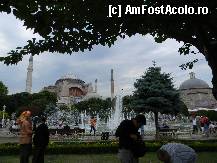 [P21] parcul dintre Hagia Sofia si Moscheea Albastra » foto by carmen carmen
 - 
<span class="allrVoted glyphicon glyphicon-heart hidden" id="av313705"></span>
<a class="m-l-10 hidden" id="sv313705" onclick="voting_Foto_DelVot(,313705,14995)" role="button">șterge vot <span class="glyphicon glyphicon-remove"></span></a>
<a id="v9313705" class=" c-red"  onclick="voting_Foto_SetVot(313705)" role="button"><span class="glyphicon glyphicon-heart-empty"></span> <b>LIKE</b> = Votează poza</a> <img class="hidden"  id="f313705W9" src="/imagini/loader.gif" border="0" /><span class="AjErrMes hidden" id="e313705ErM"></span>