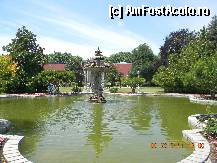 [P07] gradinile Palatului Dolmabahce » foto by carmen carmen
 - 
<span class="allrVoted glyphicon glyphicon-heart hidden" id="av313688"></span>
<a class="m-l-10 hidden" id="sv313688" onclick="voting_Foto_DelVot(,313688,14995)" role="button">șterge vot <span class="glyphicon glyphicon-remove"></span></a>
<a id="v9313688" class=" c-red"  onclick="voting_Foto_SetVot(313688)" role="button"><span class="glyphicon glyphicon-heart-empty"></span> <b>LIKE</b> = Votează poza</a> <img class="hidden"  id="f313688W9" src="/imagini/loader.gif" border="0" /><span class="AjErrMes hidden" id="e313688ErM"></span>