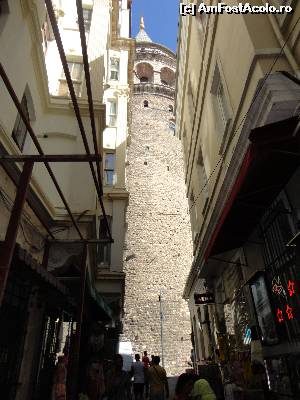 [P01] Turnul Galata.  » foto by marian_buc
 - 
<span class="allrVoted glyphicon glyphicon-heart hidden" id="av649144"></span>
<a class="m-l-10 hidden" id="sv649144" onclick="voting_Foto_DelVot(,649144,14995)" role="button">șterge vot <span class="glyphicon glyphicon-remove"></span></a>
<a id="v9649144" class=" c-red"  onclick="voting_Foto_SetVot(649144)" role="button"><span class="glyphicon glyphicon-heart-empty"></span> <b>LIKE</b> = Votează poza</a> <img class="hidden"  id="f649144W9" src="/imagini/loader.gif" border="0" /><span class="AjErrMes hidden" id="e649144ErM"></span>