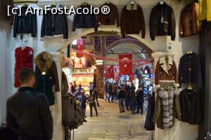 [P03] Grand Bazar » foto by Ioan Raita
 - 
<span class="allrVoted glyphicon glyphicon-heart hidden" id="av933810"></span>
<a class="m-l-10 hidden" id="sv933810" onclick="voting_Foto_DelVot(,933810,14995)" role="button">șterge vot <span class="glyphicon glyphicon-remove"></span></a>
<a id="v9933810" class=" c-red"  onclick="voting_Foto_SetVot(933810)" role="button"><span class="glyphicon glyphicon-heart-empty"></span> <b>LIKE</b> = Votează poza</a> <img class="hidden"  id="f933810W9" src="/imagini/loader.gif" border="0" /><span class="AjErrMes hidden" id="e933810ErM"></span>