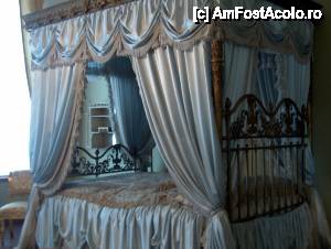 [P18] Parte din bogatiile conducatorilor otomani » foto by cdiana
 - 
<span class="allrVoted glyphicon glyphicon-heart hidden" id="av434709"></span>
<a class="m-l-10 hidden" id="sv434709" onclick="voting_Foto_DelVot(,434709,14995)" role="button">șterge vot <span class="glyphicon glyphicon-remove"></span></a>
<a id="v9434709" class=" c-red"  onclick="voting_Foto_SetVot(434709)" role="button"><span class="glyphicon glyphicon-heart-empty"></span> <b>LIKE</b> = Votează poza</a> <img class="hidden"  id="f434709W9" src="/imagini/loader.gif" border="0" /><span class="AjErrMes hidden" id="e434709ErM"></span>