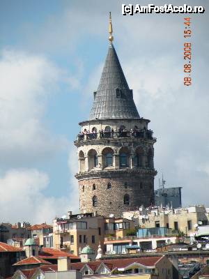 [P06] Galata Tower din Istanbul » foto by cdiana
 - 
<span class="allrVoted glyphicon glyphicon-heart hidden" id="av434696"></span>
<a class="m-l-10 hidden" id="sv434696" onclick="voting_Foto_DelVot(,434696,14995)" role="button">șterge vot <span class="glyphicon glyphicon-remove"></span></a>
<a id="v9434696" class=" c-red"  onclick="voting_Foto_SetVot(434696)" role="button"><span class="glyphicon glyphicon-heart-empty"></span> <b>LIKE</b> = Votează poza</a> <img class="hidden"  id="f434696W9" src="/imagini/loader.gif" border="0" /><span class="AjErrMes hidden" id="e434696ErM"></span>