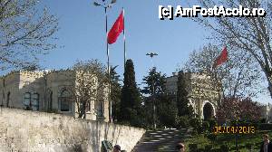 [P06] 'Piata Beyazit' / Universitatea din Istanbul si turnul lui Beyazit » foto by ile57b
 - 
<span class="allrVoted glyphicon glyphicon-heart hidden" id="av449575"></span>
<a class="m-l-10 hidden" id="sv449575" onclick="voting_Foto_DelVot(,449575,14995)" role="button">șterge vot <span class="glyphicon glyphicon-remove"></span></a>
<a id="v9449575" class=" c-red"  onclick="voting_Foto_SetVot(449575)" role="button"><span class="glyphicon glyphicon-heart-empty"></span> <b>LIKE</b> = Votează poza</a> <img class="hidden"  id="f449575W9" src="/imagini/loader.gif" border="0" /><span class="AjErrMes hidden" id="e449575ErM"></span>