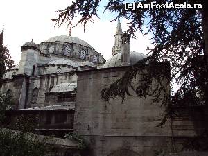 [P04] Moscheea Sokollu Mehmet Paşa » foto by Carmen Ion
 - 
<span class="allrVoted glyphicon glyphicon-heart hidden" id="av565790"></span>
<a class="m-l-10 hidden" id="sv565790" onclick="voting_Foto_DelVot(,565790,14995)" role="button">șterge vot <span class="glyphicon glyphicon-remove"></span></a>
<a id="v9565790" class=" c-red"  onclick="voting_Foto_SetVot(565790)" role="button"><span class="glyphicon glyphicon-heart-empty"></span> <b>LIKE</b> = Votează poza</a> <img class="hidden"  id="f565790W9" src="/imagini/loader.gif" border="0" /><span class="AjErrMes hidden" id="e565790ErM"></span>