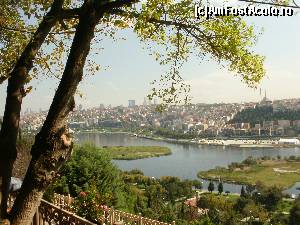 [P03] Istanbul cat vezi cu ochii...  » foto by aruapap*
 - 
<span class="allrVoted glyphicon glyphicon-heart hidden" id="av564973"></span>
<a class="m-l-10 hidden" id="sv564973" onclick="voting_Foto_DelVot(,564973,14995)" role="button">șterge vot <span class="glyphicon glyphicon-remove"></span></a>
<a id="v9564973" class=" c-red"  onclick="voting_Foto_SetVot(564973)" role="button"><span class="glyphicon glyphicon-heart-empty"></span> <b>LIKE</b> = Votează poza</a> <img class="hidden"  id="f564973W9" src="/imagini/loader.gif" border="0" /><span class="AjErrMes hidden" id="e564973ErM"></span>