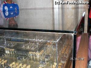 [P20] Piese preţioase din Moscheea Albastră » foto by irinad
 - 
<span class="allrVoted glyphicon glyphicon-heart hidden" id="av609270"></span>
<a class="m-l-10 hidden" id="sv609270" onclick="voting_Foto_DelVot(,609270,14995)" role="button">șterge vot <span class="glyphicon glyphicon-remove"></span></a>
<a id="v9609270" class=" c-red"  onclick="voting_Foto_SetVot(609270)" role="button"><span class="glyphicon glyphicon-heart-empty"></span> <b>LIKE</b> = Votează poza</a> <img class="hidden"  id="f609270W9" src="/imagini/loader.gif" border="0" /><span class="AjErrMes hidden" id="e609270ErM"></span>