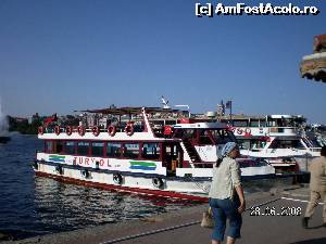 [P55] Micul vas ce ne-a purtat în croaziera pe Bosfor » foto by irinad
 - 
<span class="allrVoted glyphicon glyphicon-heart hidden" id="av609313"></span>
<a class="m-l-10 hidden" id="sv609313" onclick="voting_Foto_DelVot(,609313,14995)" role="button">șterge vot <span class="glyphicon glyphicon-remove"></span></a>
<a id="v9609313" class=" c-red"  onclick="voting_Foto_SetVot(609313)" role="button"><span class="glyphicon glyphicon-heart-empty"></span> <b>LIKE</b> = Votează poza</a> <img class="hidden"  id="f609313W9" src="/imagini/loader.gif" border="0" /><span class="AjErrMes hidden" id="e609313ErM"></span>