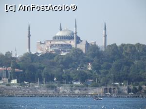 [P04] Ayasofya şi o mică parte din zidurile teodosiene » foto by irinad
 - 
<span class="allrVoted glyphicon glyphicon-heart hidden" id="av733818"></span>
<a class="m-l-10 hidden" id="sv733818" onclick="voting_Foto_DelVot(,733818,14995)" role="button">șterge vot <span class="glyphicon glyphicon-remove"></span></a>
<a id="v9733818" class=" c-red"  onclick="voting_Foto_SetVot(733818)" role="button"><span class="glyphicon glyphicon-heart-empty"></span> <b>LIKE</b> = Votează poza</a> <img class="hidden"  id="f733818W9" src="/imagini/loader.gif" border="0" /><span class="AjErrMes hidden" id="e733818ErM"></span>