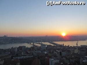 [P05] Apus de soare vazut din Turnul Galata.  » foto by tata123 🔱
 - 
<span class="allrVoted glyphicon glyphicon-heart hidden" id="av501046"></span>
<a class="m-l-10 hidden" id="sv501046" onclick="voting_Foto_DelVot(,501046,14995)" role="button">șterge vot <span class="glyphicon glyphicon-remove"></span></a>
<a id="v9501046" class=" c-red"  onclick="voting_Foto_SetVot(501046)" role="button"><span class="glyphicon glyphicon-heart-empty"></span> <b>LIKE</b> = Votează poza</a> <img class="hidden"  id="f501046W9" src="/imagini/loader.gif" border="0" /><span class="AjErrMes hidden" id="e501046ErM"></span>