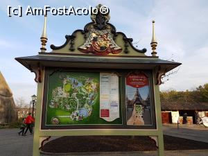 [P07] Efteling parc » foto by andreea_c
 - 
<span class="allrVoted glyphicon glyphicon-heart hidden" id="av942972"></span>
<a class="m-l-10 hidden" id="sv942972" onclick="voting_Foto_DelVot(,942972,15013)" role="button">șterge vot <span class="glyphicon glyphicon-remove"></span></a>
<a id="v9942972" class=" c-red"  onclick="voting_Foto_SetVot(942972)" role="button"><span class="glyphicon glyphicon-heart-empty"></span> <b>LIKE</b> = Votează poza</a> <img class="hidden"  id="f942972W9" src="/imagini/loader.gif" border="0" /><span class="AjErrMes hidden" id="e942972ErM"></span>