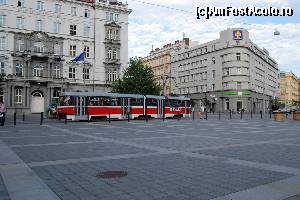 [P02] tramvai cehoslovac. încă se mai văd și prin România astfel de tramvaie.  » foto by Locomotiva
 - 
<span class="allrVoted glyphicon glyphicon-heart hidden" id="av575010"></span>
<a class="m-l-10 hidden" id="sv575010" onclick="voting_Foto_DelVot(,575010,15015)" role="button">șterge vot <span class="glyphicon glyphicon-remove"></span></a>
<a id="v9575010" class=" c-red"  onclick="voting_Foto_SetVot(575010)" role="button"><span class="glyphicon glyphicon-heart-empty"></span> <b>LIKE</b> = Votează poza</a> <img class="hidden"  id="f575010W9" src="/imagini/loader.gif" border="0" /><span class="AjErrMes hidden" id="e575010ErM"></span>