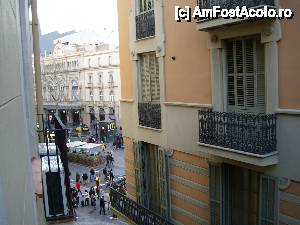 [P09] Camera cu sideview inspre La Rambla si Teatrul Liceu » foto by corinka
 - 
<span class="allrVoted glyphicon glyphicon-heart hidden" id="av461737"></span>
<a class="m-l-10 hidden" id="sv461737" onclick="voting_Foto_DelVot(,461737,15143)" role="button">șterge vot <span class="glyphicon glyphicon-remove"></span></a>
<a id="v9461737" class=" c-red"  onclick="voting_Foto_SetVot(461737)" role="button"><span class="glyphicon glyphicon-heart-empty"></span> <b>LIKE</b> = Votează poza</a> <img class="hidden"  id="f461737W9" src="/imagini/loader.gif" border="0" /><span class="AjErrMes hidden" id="e461737ErM"></span>